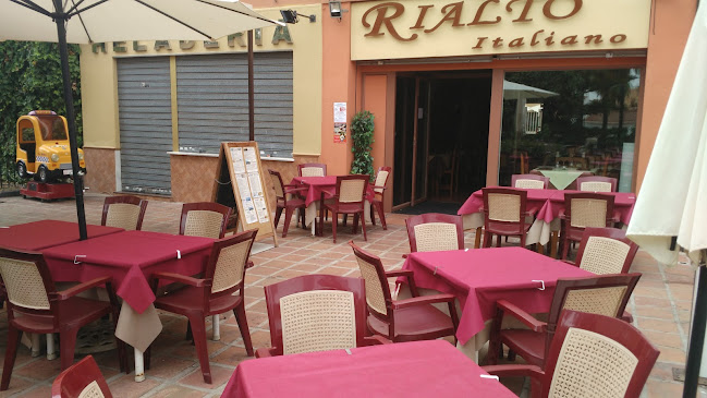 C. Mirador de Bellavista, 3, 29130 Alhaurín de la Torre, Málaga