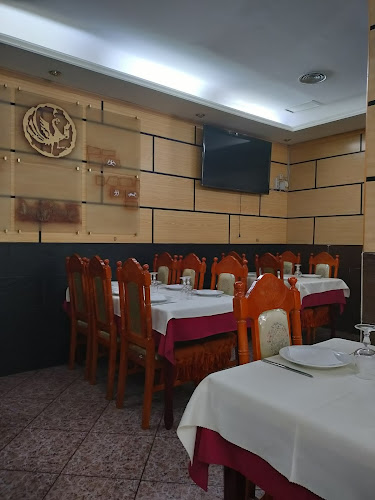 Restaurante Chino en Vicálvaro Oriente Capital. Repartimos en Vicálvaro, Moratalaz, Cañaveral, San Blas y otros