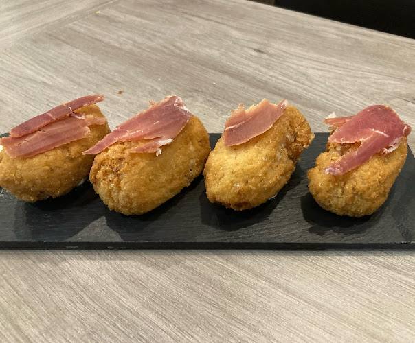 Bar Calimero Phone number