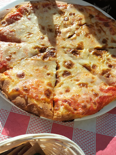 Opinii despre Restaurante Tizos algarrobo costa în Algarrobo - Gastronomía y hostelería