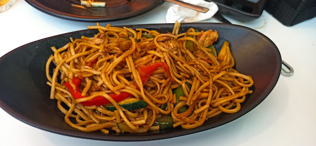 Restaurante L.San Sushi Ramen - Sevilla