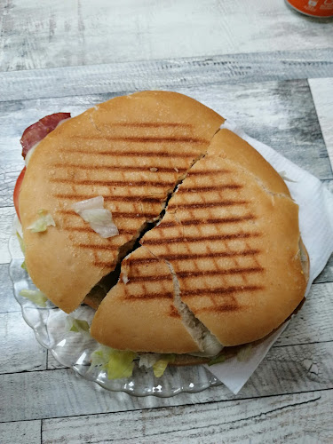Comentarii opinii despre Burger Gerani