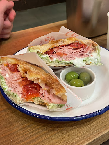 Opinii despre Paninaro Born în Barcelona - Gastronomía y hostelería