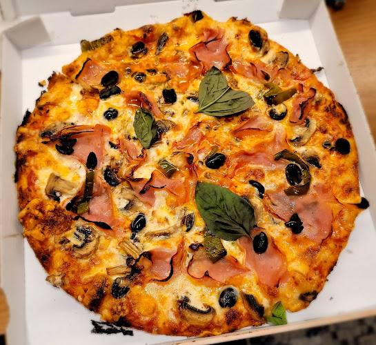 Opinii despre Mimmos Pizza, Font Honrada 32 în Barcelona - Gastronomía y hostelería