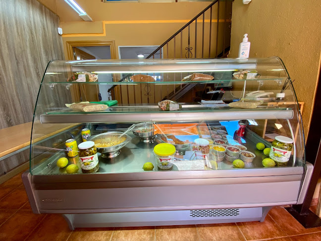 Asador de Pollos Retamar