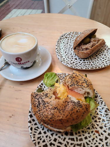 Pastisseria Dama Blanca