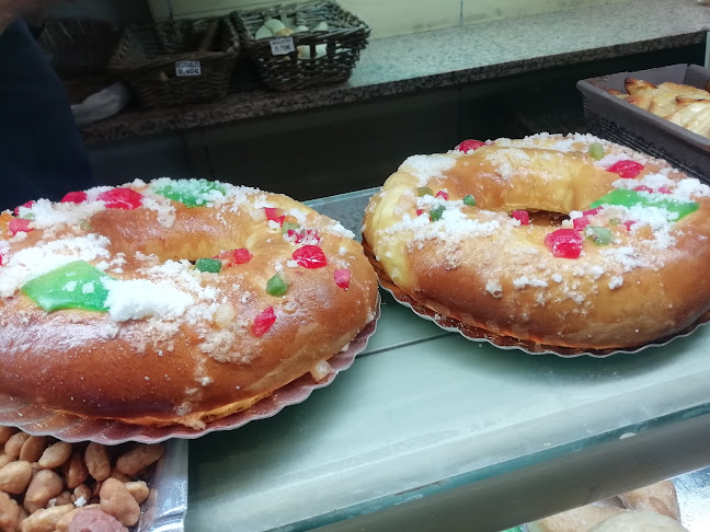 Comments and reviews of Panadería MICAR