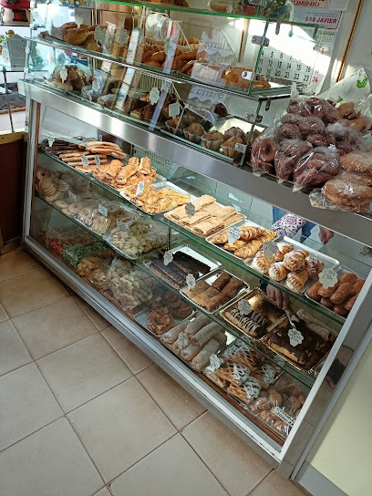 Confitería-Pastelería La Cierva