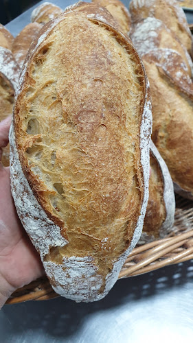 Panadería y Pastelería La Molienda - Gastronomía y hostelería