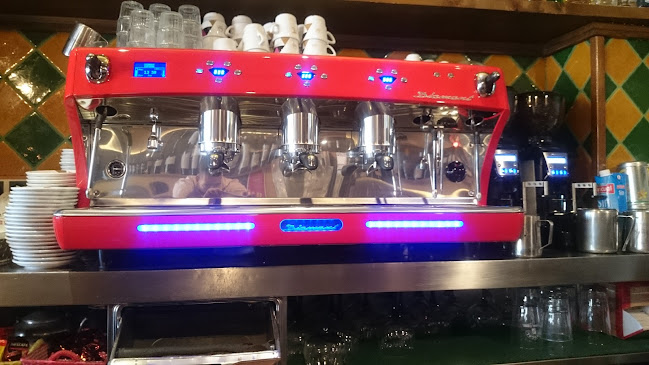 Calle Manuel Azaña, 16, 28805 Alcalá de Henares, Madrid