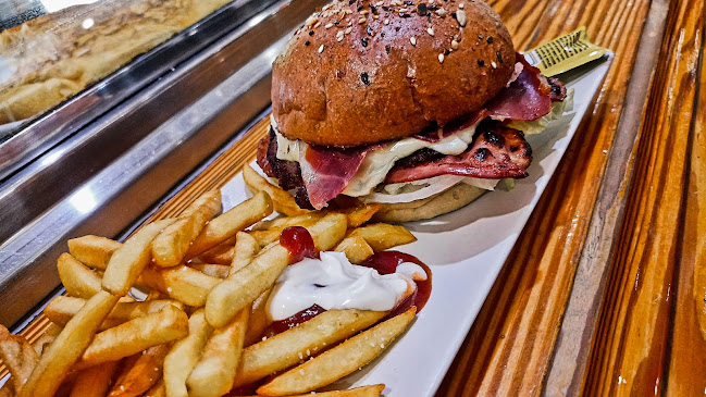 C. de los Montes de Toledo, 1, Vallecas, 28031 Madrid