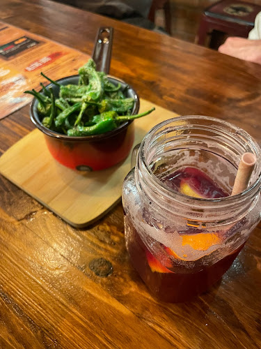 Comments and reviews of La Esquinita de Blai