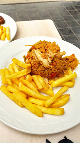 RESTAURANTE COLOMBIANO LA FONDA - Gastronomía y hostelería