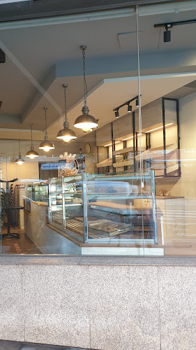 Panadería y Pastelería La Molienda