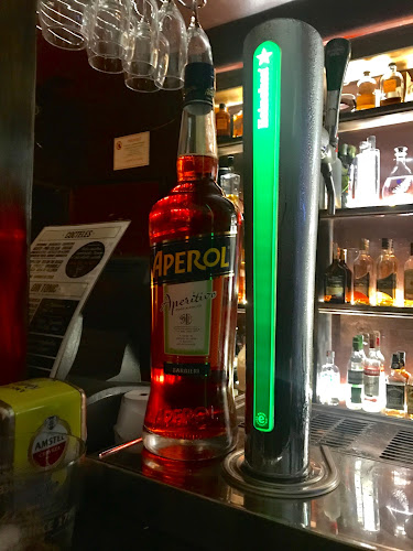 Bare Nostrum Bar Coctelería Gintoniquería Open Times