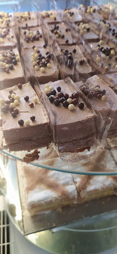 Comments and reviews of Cafetería y panadería el 29