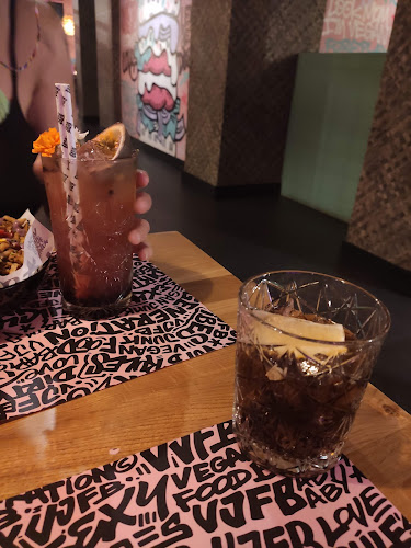 Vegan Junk Food Bar - Gastronomía y hostelería