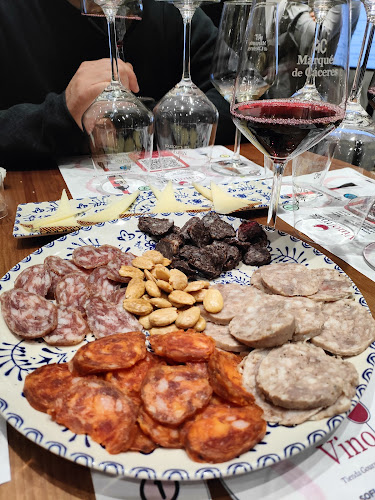 C. Canalejas, 5, Local Derecha, 03001 Alicante