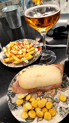 Cervecería Cafetería Viena - Gastronomía y hostelería