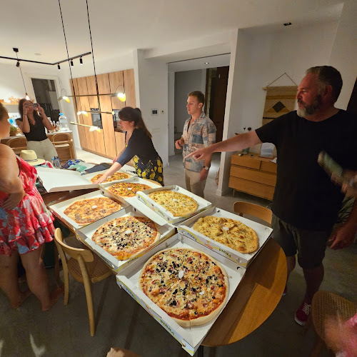 Pizza y Más - Gastronomía y hostelería