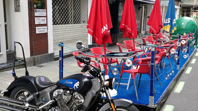 Reviews of Azzurro Arcade Rock Pub in Bilbao - Gastronomía y hostelería
