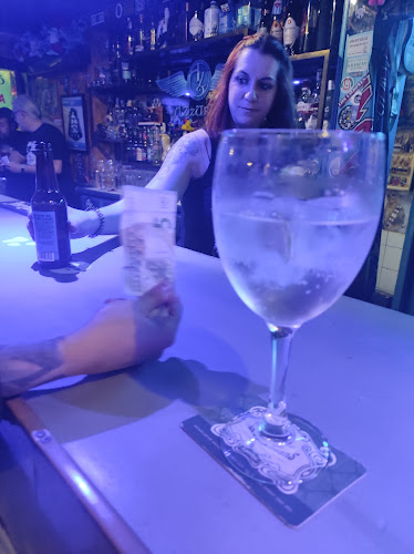 Azzurro Arcade Rock Pub