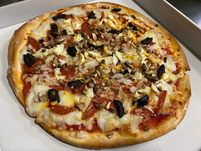 Opinii despre Restaurante Pizzería Los Poetas în Caleta de Vélez - Gastronomía y hostelería