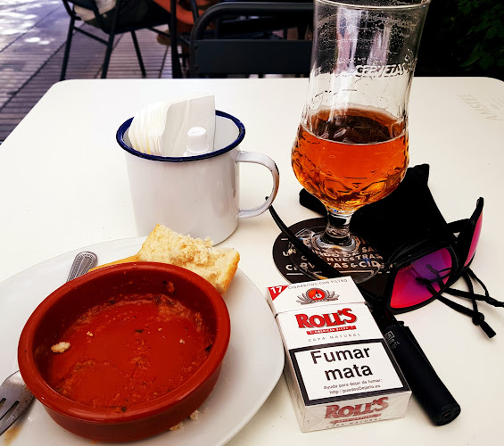 Comments and reviews of Taberna La Mona