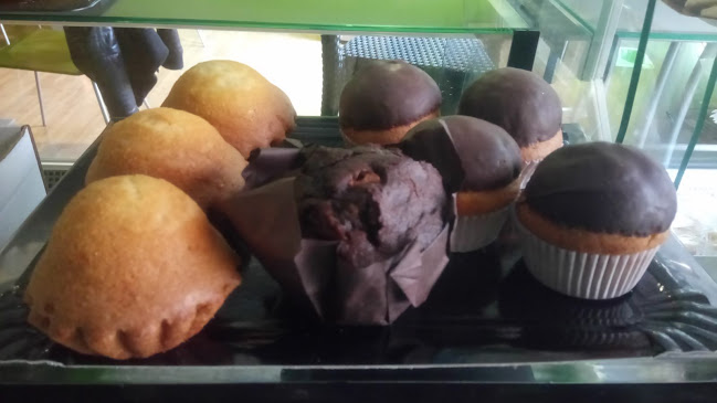 Comments and reviews of Cafetería Más Dulce Que Salado