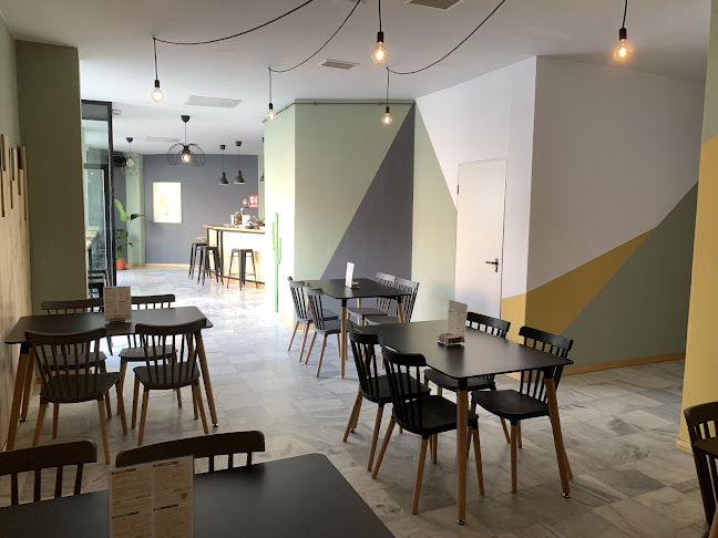 Opinii despre La Cafetera Metálica în Sevilla - Gastronomía y hostelería