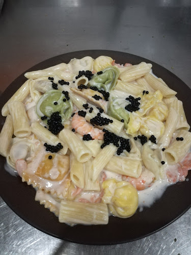 C. Mirador de Bellavista, 3, 29130 Alhaurín de la Torre, Málaga