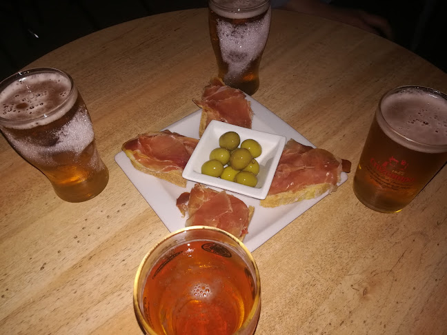 Opinii despre Pub Dione în Almendricos - Gastronomía y hostelería