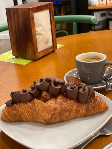 La Xicra pastelería Open Times