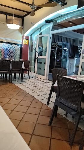 555 Restaurante puerto Phone number