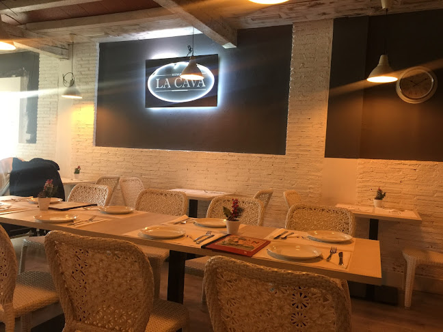 Comments and reviews of LA CAVA GRILL