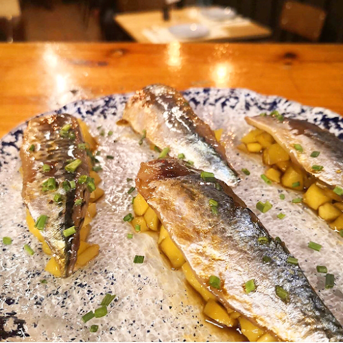 Opinii despre Lía Restaurant în Gijón - Gastronomía y hostelería