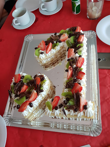 Pastelería Encarni Open Times