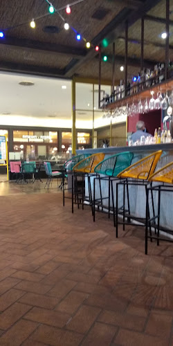 Calle Adolfo Bioy Casares, 2 Centro Comercial La Gavia, 2ª planta, 28051 Madrid