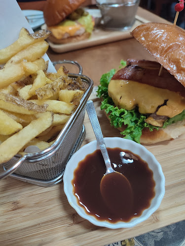 Mundo Burger - Gastronomía y hostelería