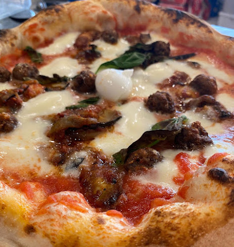 Comments and reviews of Mamma Mì Pizza e Tradizione Napoletana