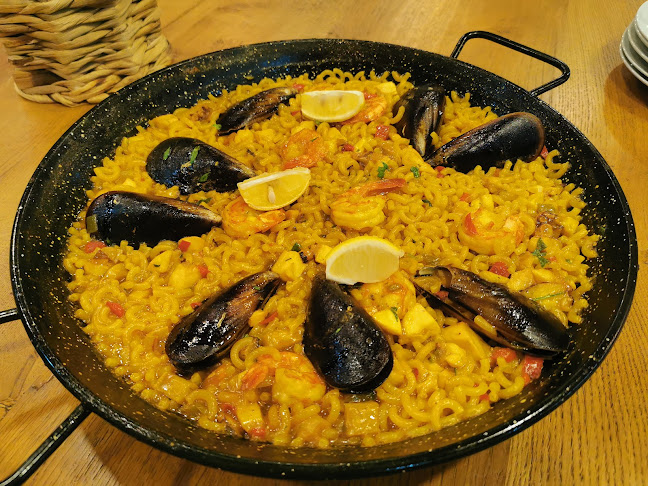 Cafeteria restaurante Yunke - Gastronomía y hostelería