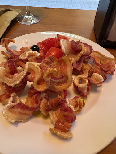 C. Moras, 4, Centro, 18009 Granada