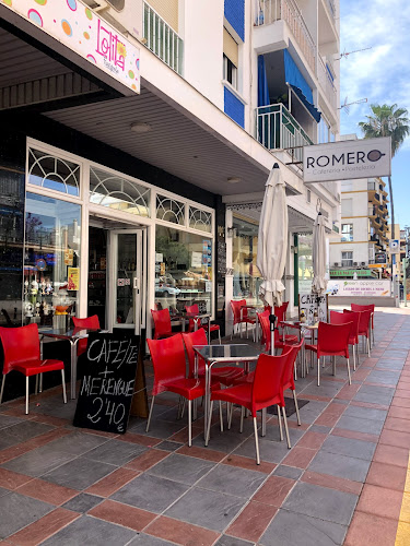 C. Hermanos Pinzón, 3, 29640 Fuengirola, Málaga