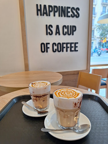 Via Augusta, 4, Gràcia, 08006 Barcelona