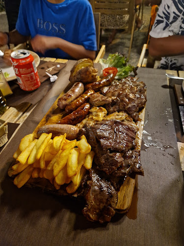 Carrer Domènech Carles, 2, 17310 Fanals, Girona