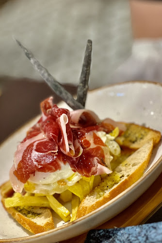 Reviews of La Fábrica Del Pernil in El Vendrell - Gastronomía y hostelería