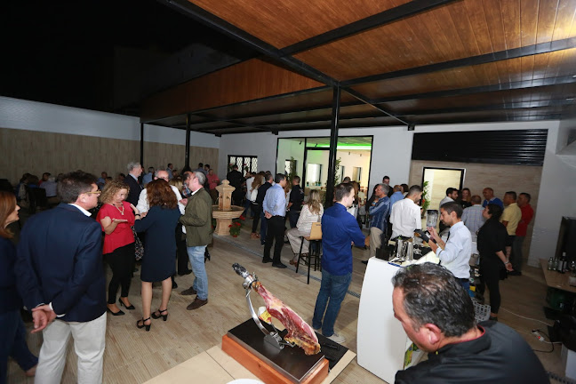 Moma Doux Phone number