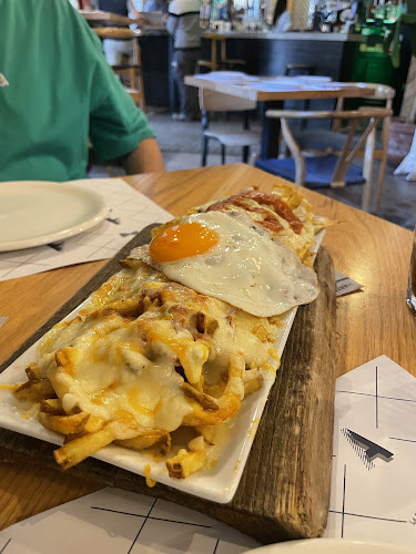 C. Valparaíso, 2, 41013 Sevilla