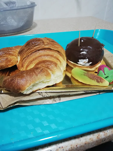 Confitería-Pastelería La Cierva - Gastronomía y hostelería