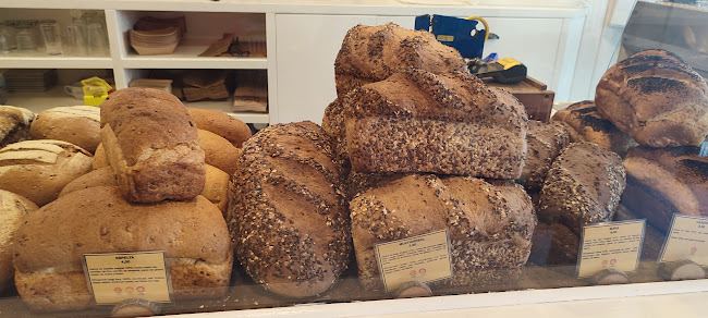 Comentarii opinii despre KL Bakery bread and specialty coffee